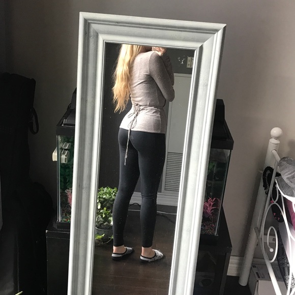 Aritzia Wilfred pink long sleeve wrap top - Picture 12 of 12